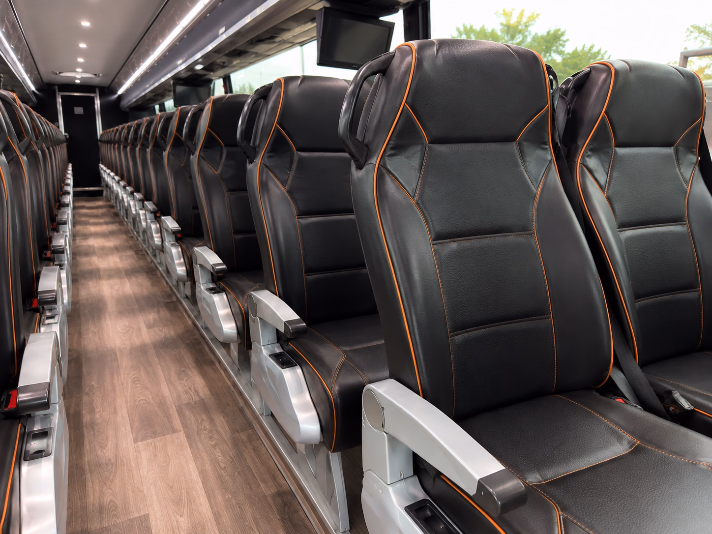 the right bus the right color and the right itinerary for your san marcos prom group