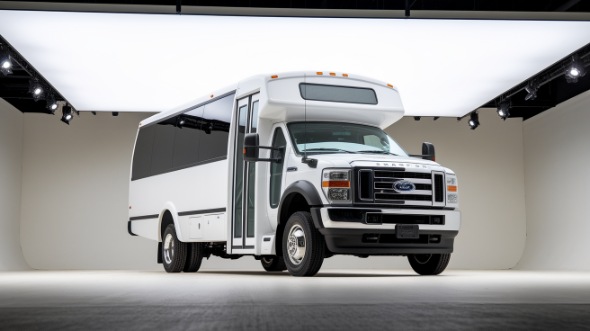 15 passenger minibus san marcos