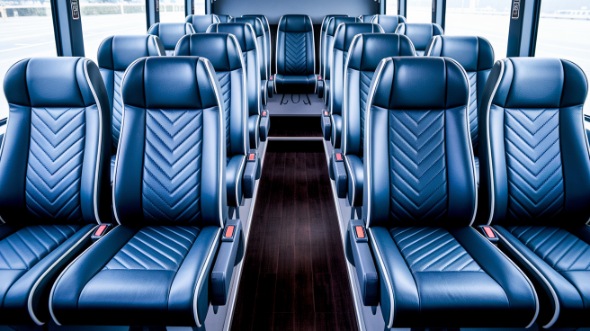 28 passenger minibus rental temecula